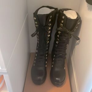 Steve Madden boots